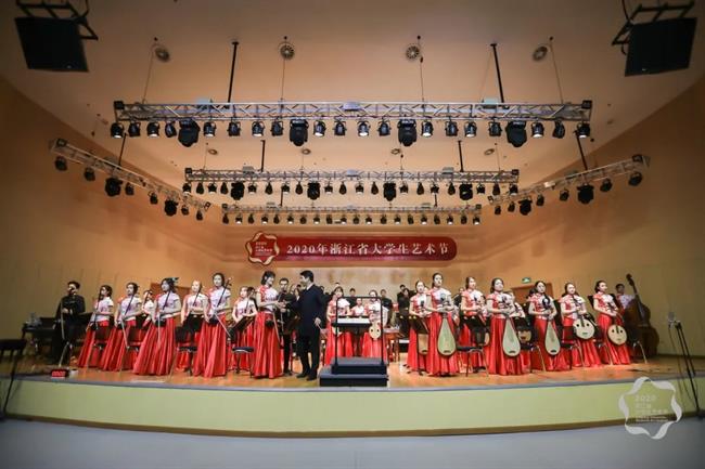 合奏《古戏台追忆》获2020年浙江省大学生艺术节乙组一等奖.jpg