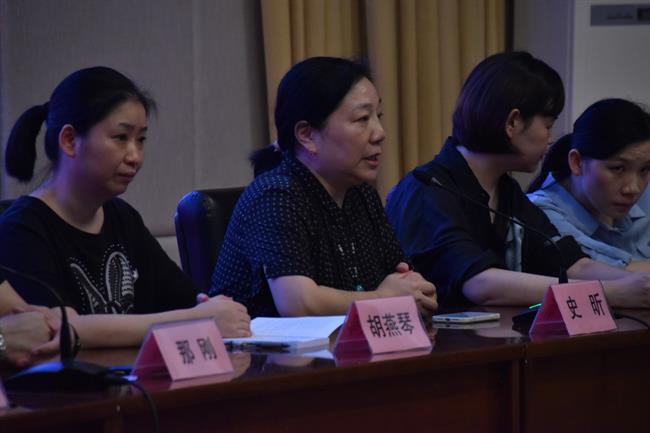 史昕.jpg 史昕.jpg